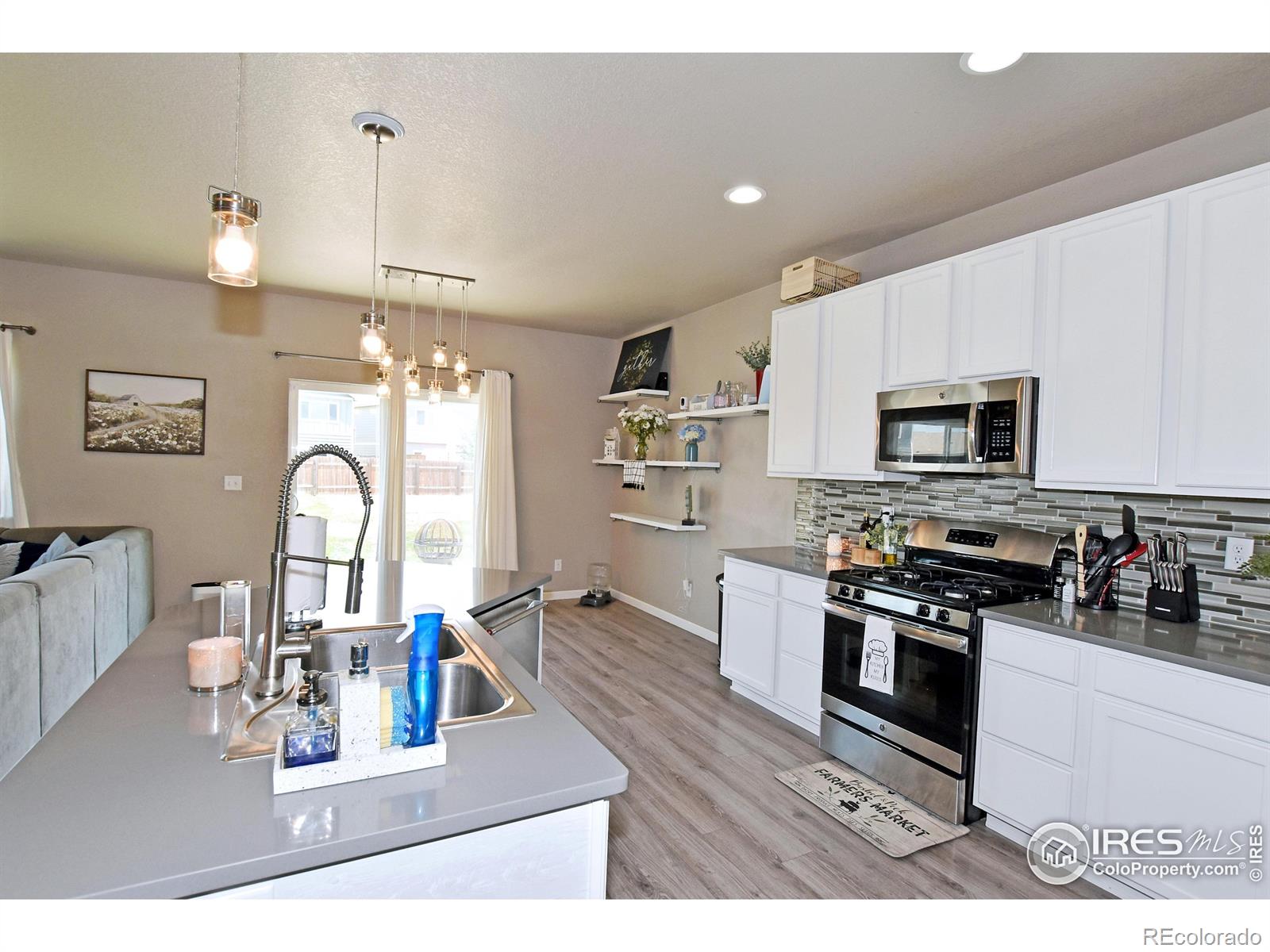 MLS Image #14 for 1054  sunrise circle,milliken, Colorado