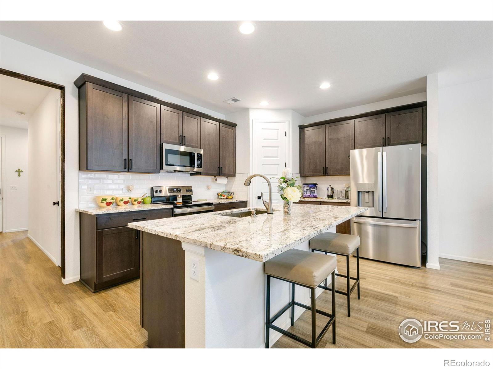 MLS Image #3 for 5687  indian wells court,windsor, Colorado