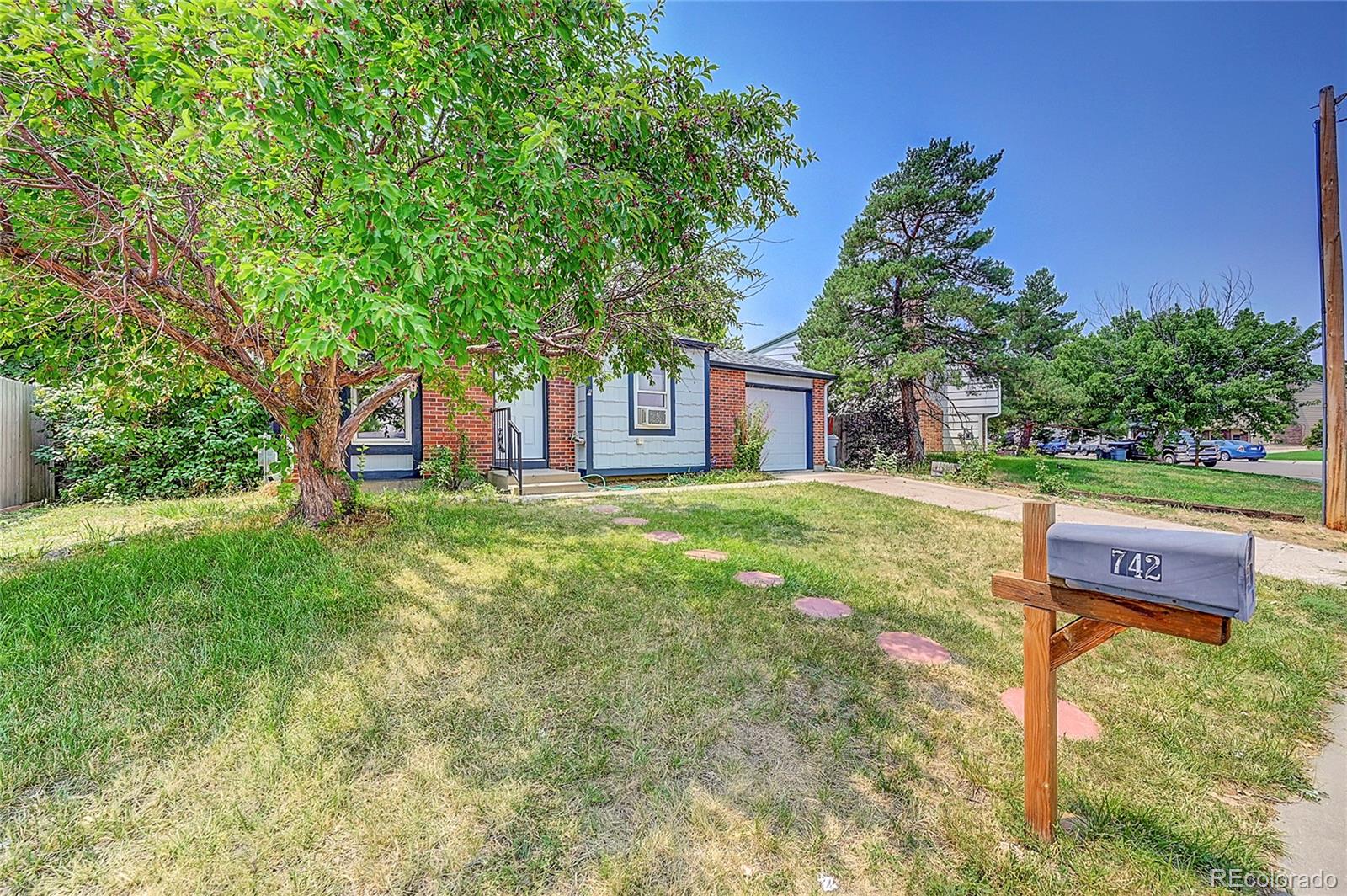 MLS Image #1 for 742  centennial way,bennett, Colorado