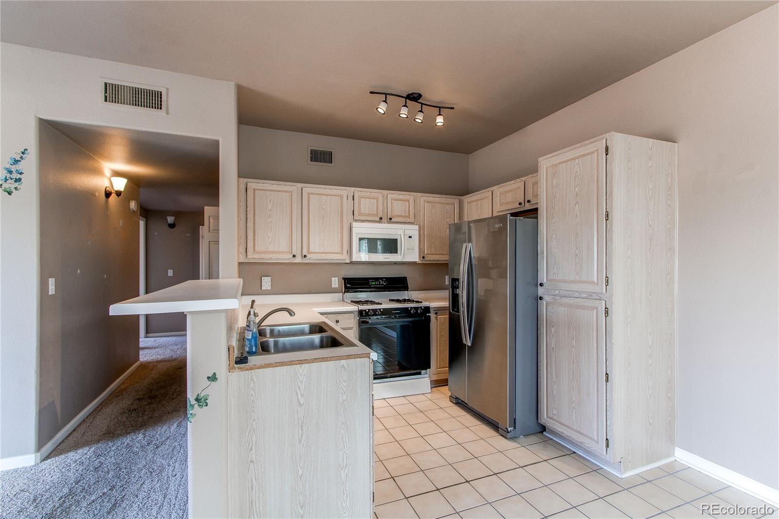 MLS Image #19 for 3701  cactus creek court 102,highlands ranch, Colorado