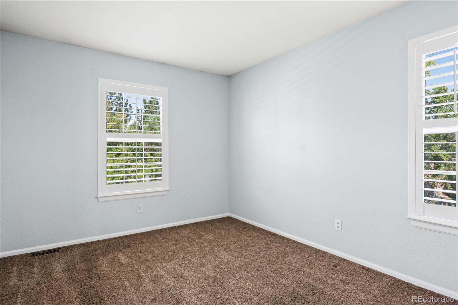 MLS Image #29 for 821 s evanston circle,aurora, Colorado