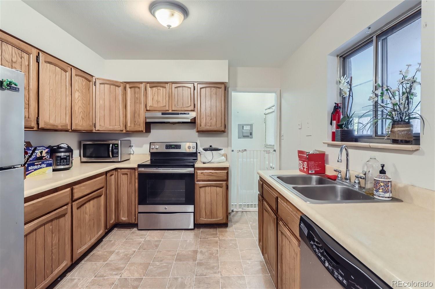 MLS Image #3 for 1101  dakin street,denver, Colorado