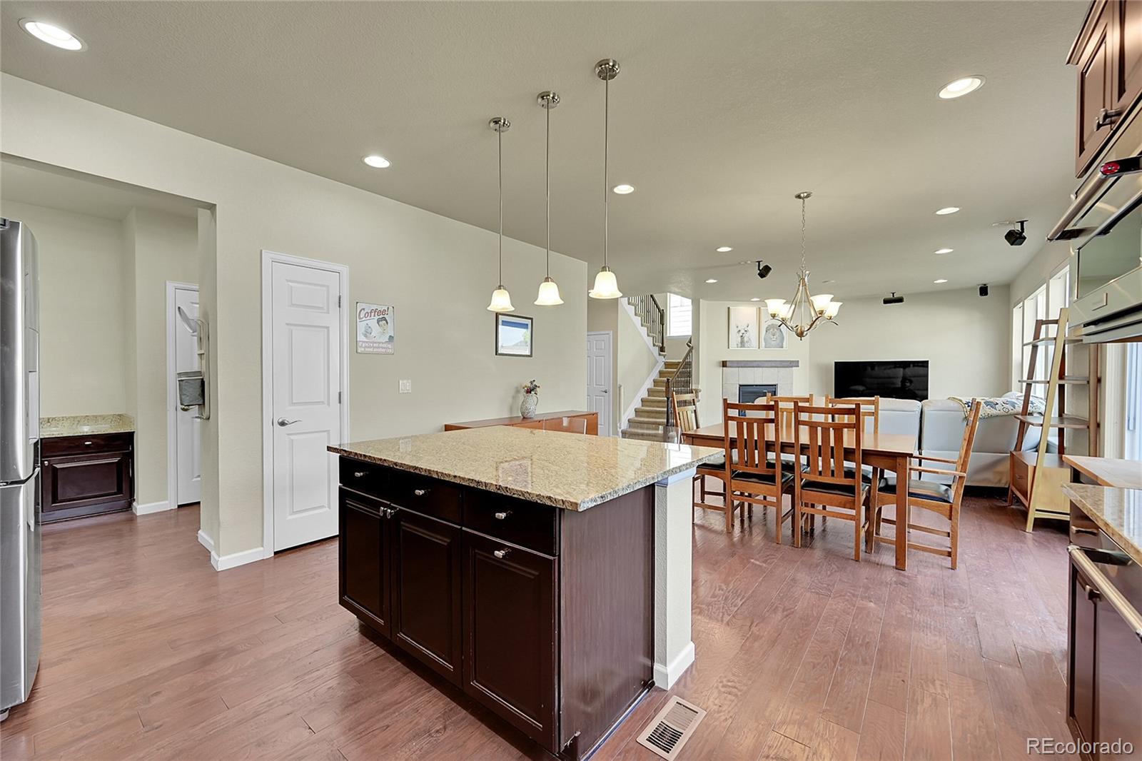 MLS Image #14 for 1066  little grove court,longmont, Colorado