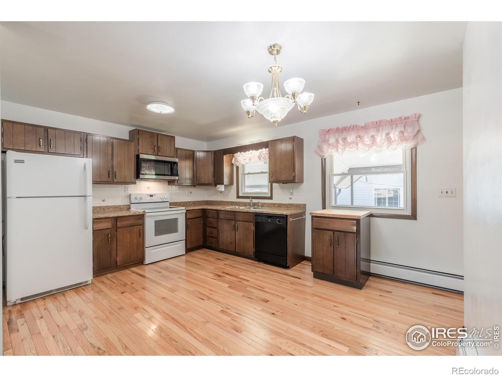 MLS Image #4 for 448  4th street,frederick, Colorado