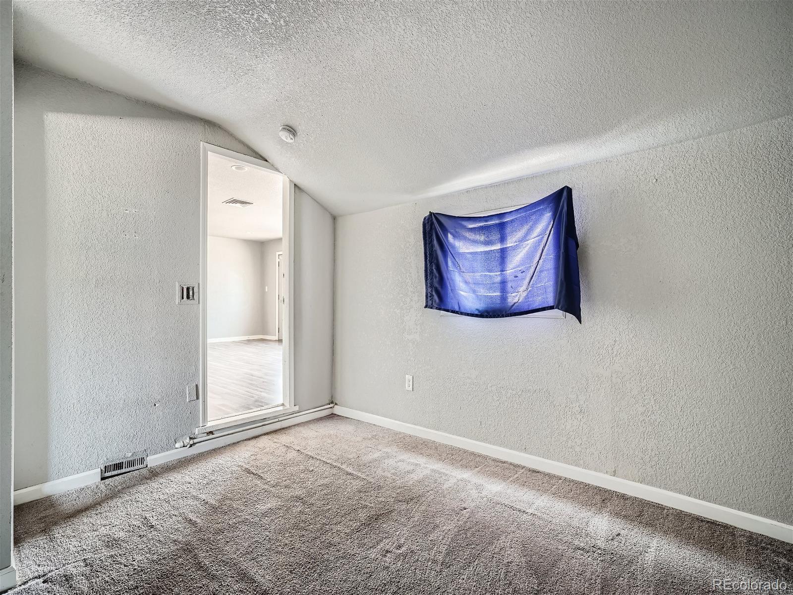 MLS Image #8 for 1385 s newton street,denver, Colorado