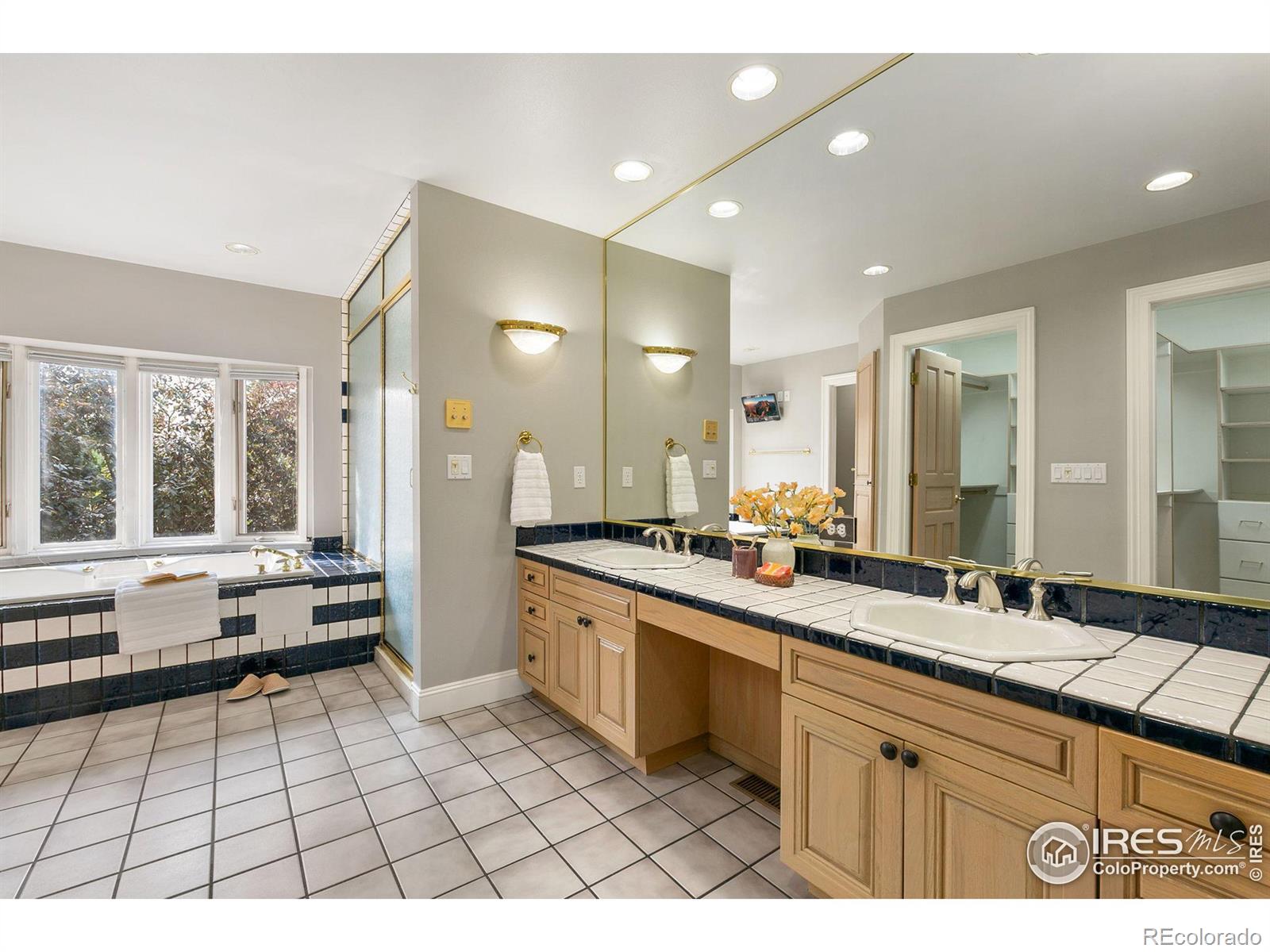MLS Image #23 for 390  high pointe drive,fort collins, Colorado