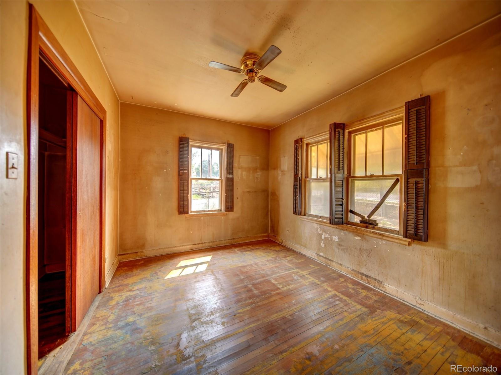 MLS Image #20 for 4569 w 52nd avenue,denver, Colorado