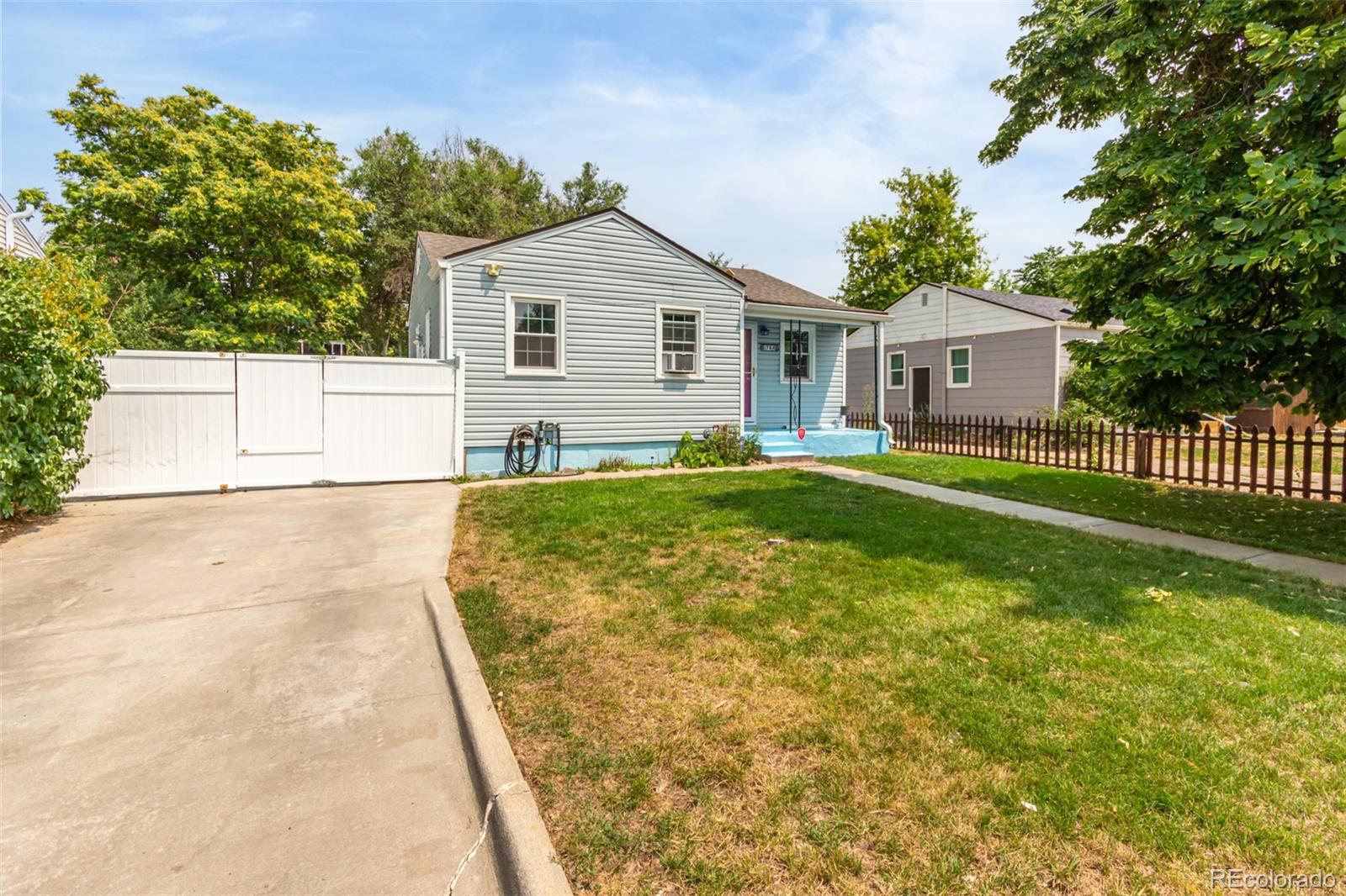 MLS Image #2 for 1764  elmira street,aurora, Colorado