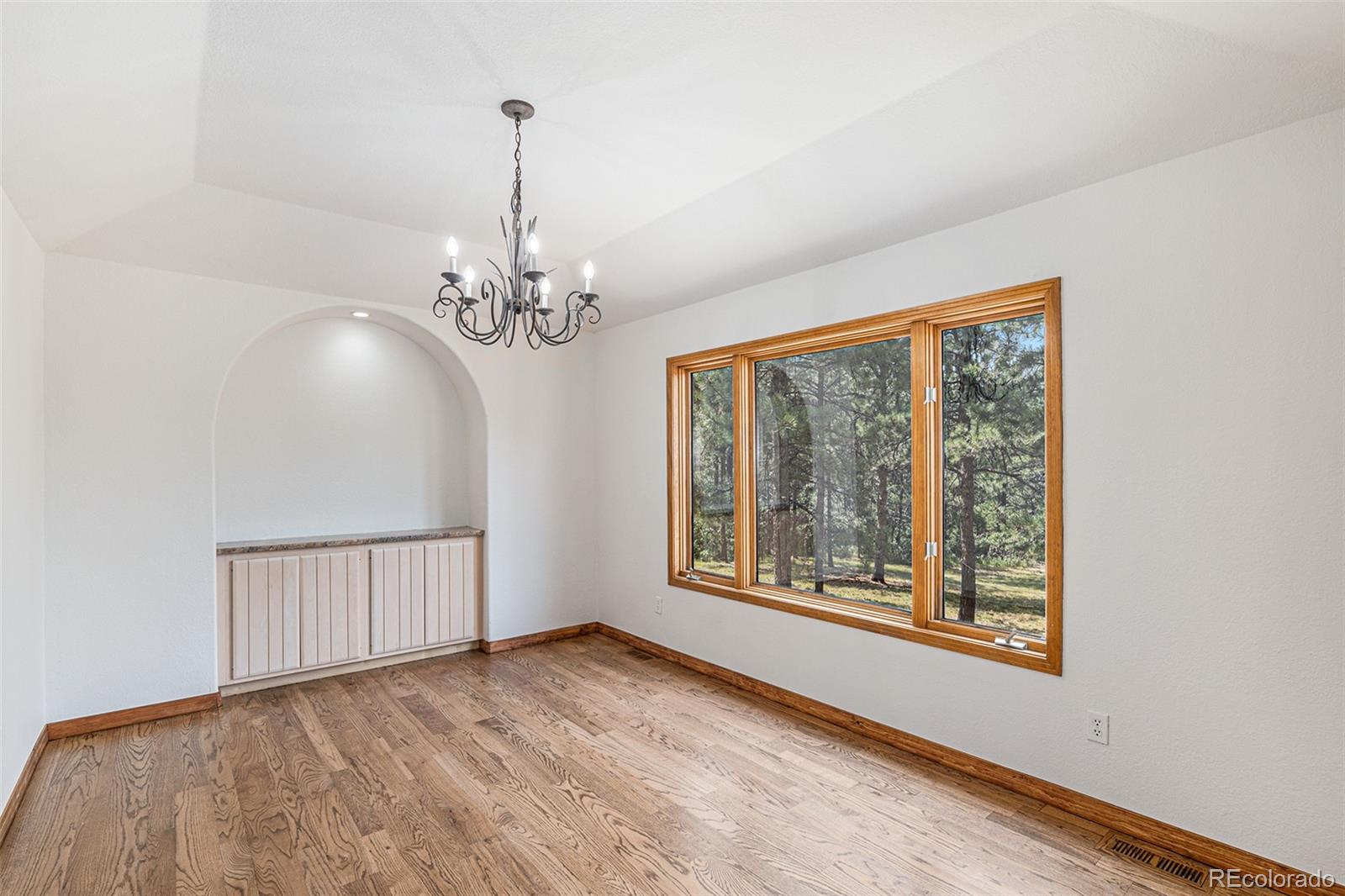 MLS Image #11 for 1653  gore drive,larkspur, Colorado