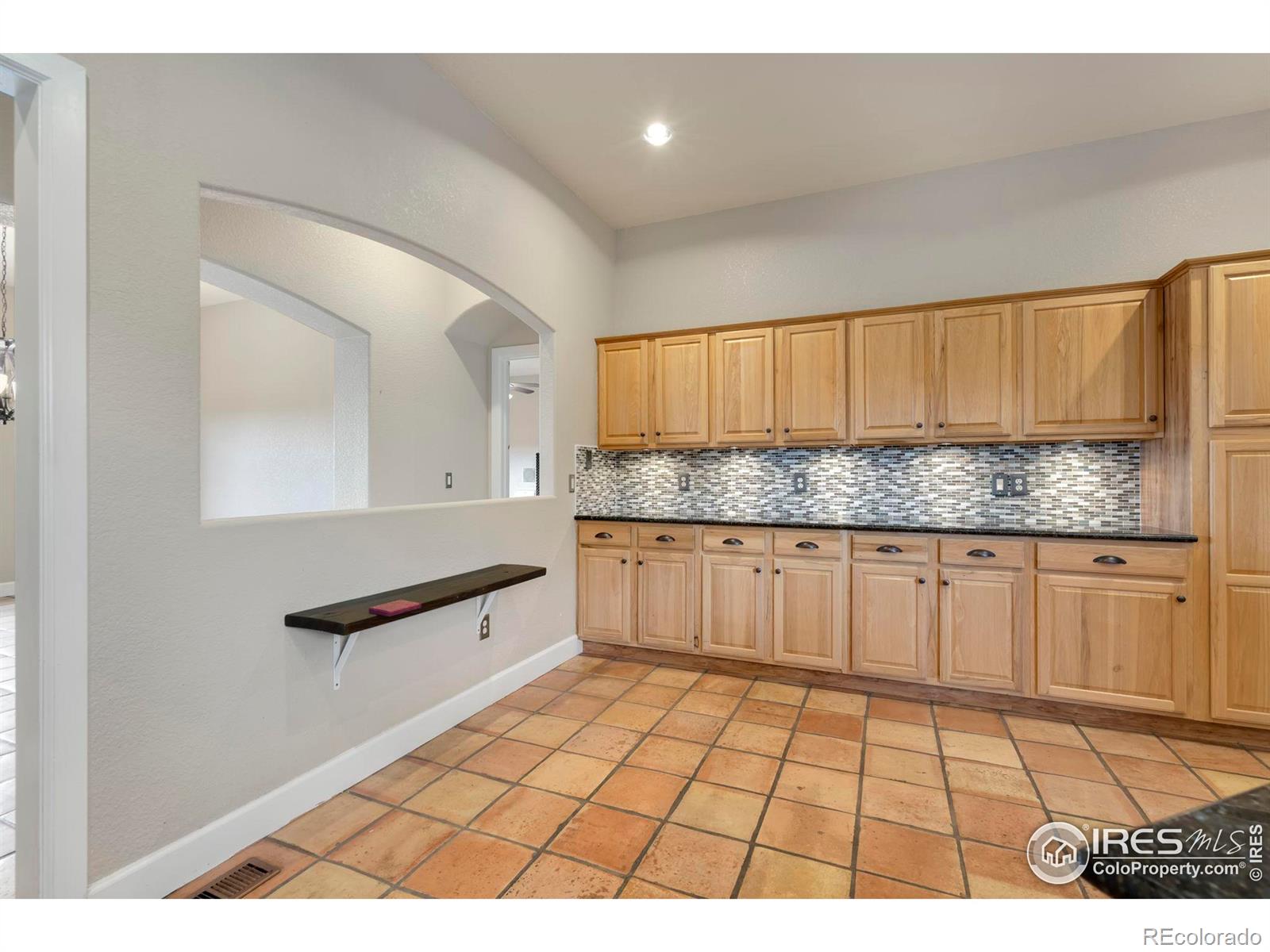 MLS Image #10 for 913  lookout court,windsor, Colorado