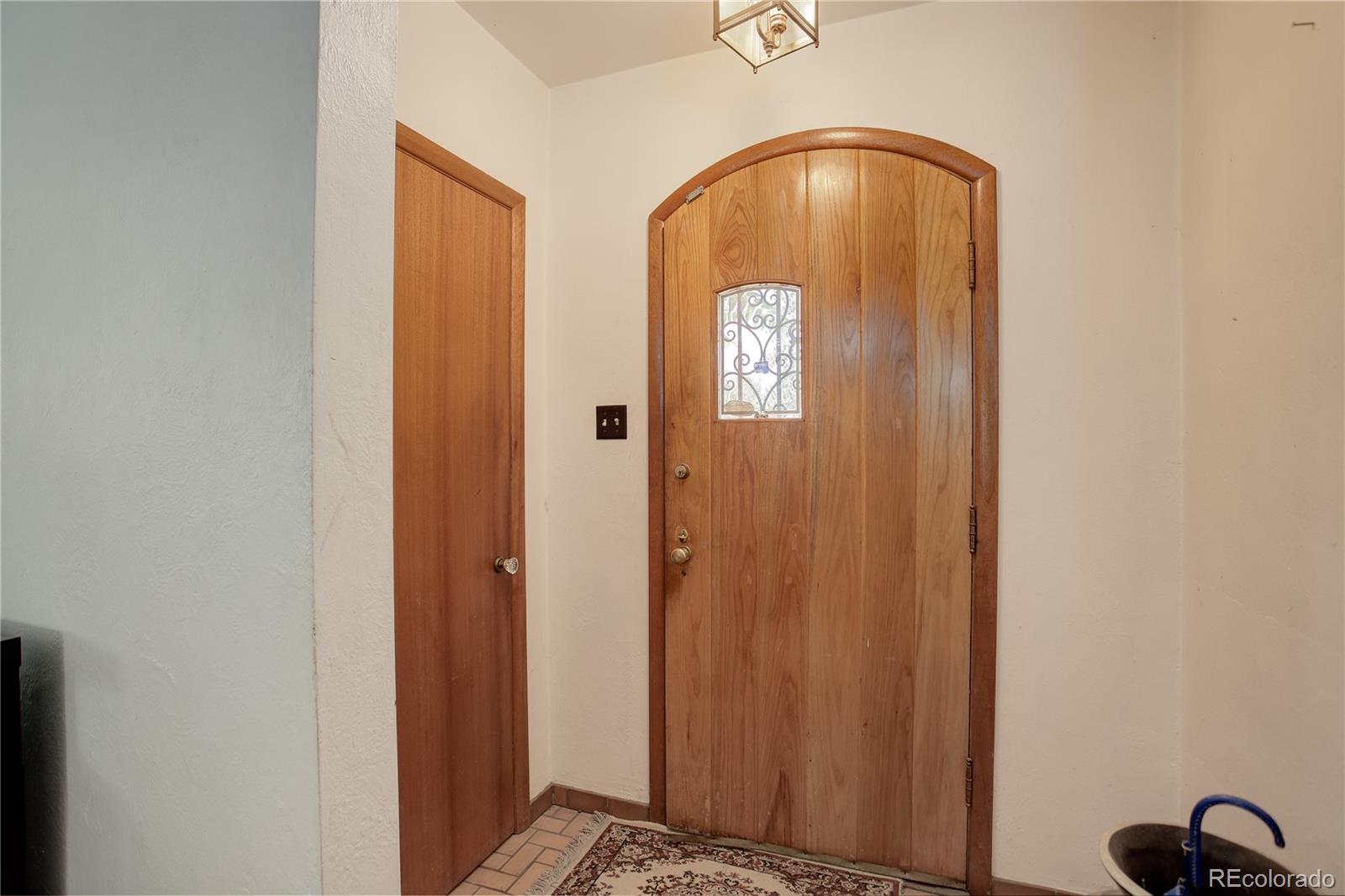 MLS Image #16 for 2430  monaco parkway,denver, Colorado