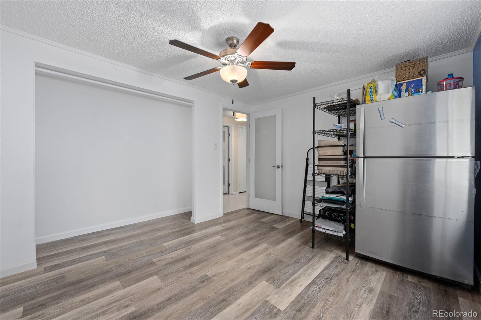 MLS Image #14 for 5304  scranton court,denver, Colorado