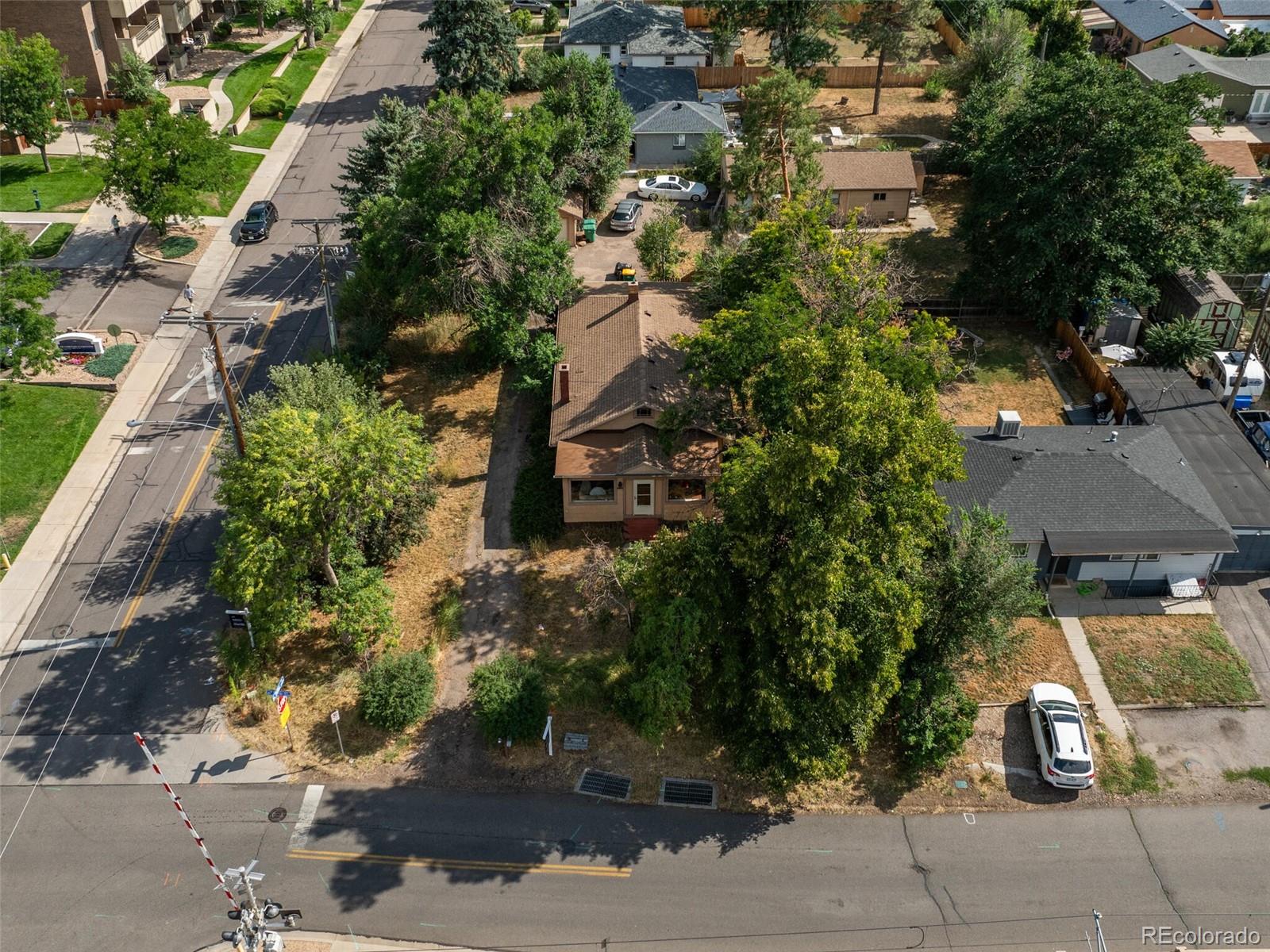 MLS Image #7 for 7204 w 13th avenue,lakewood, Colorado