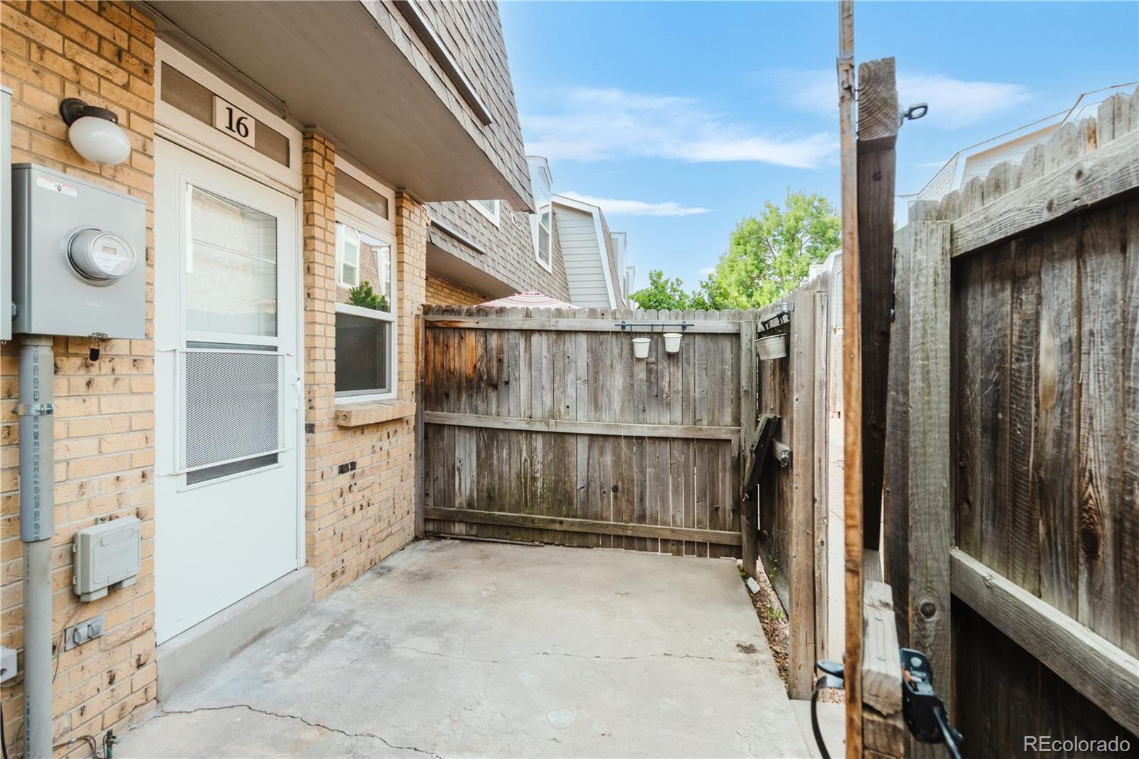 MLS Image #27 for 1521 s owens street,denver, Colorado