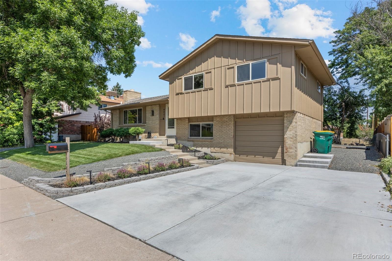 MLS Image #2 for 9847 w arizona avenue,lakewood, Colorado