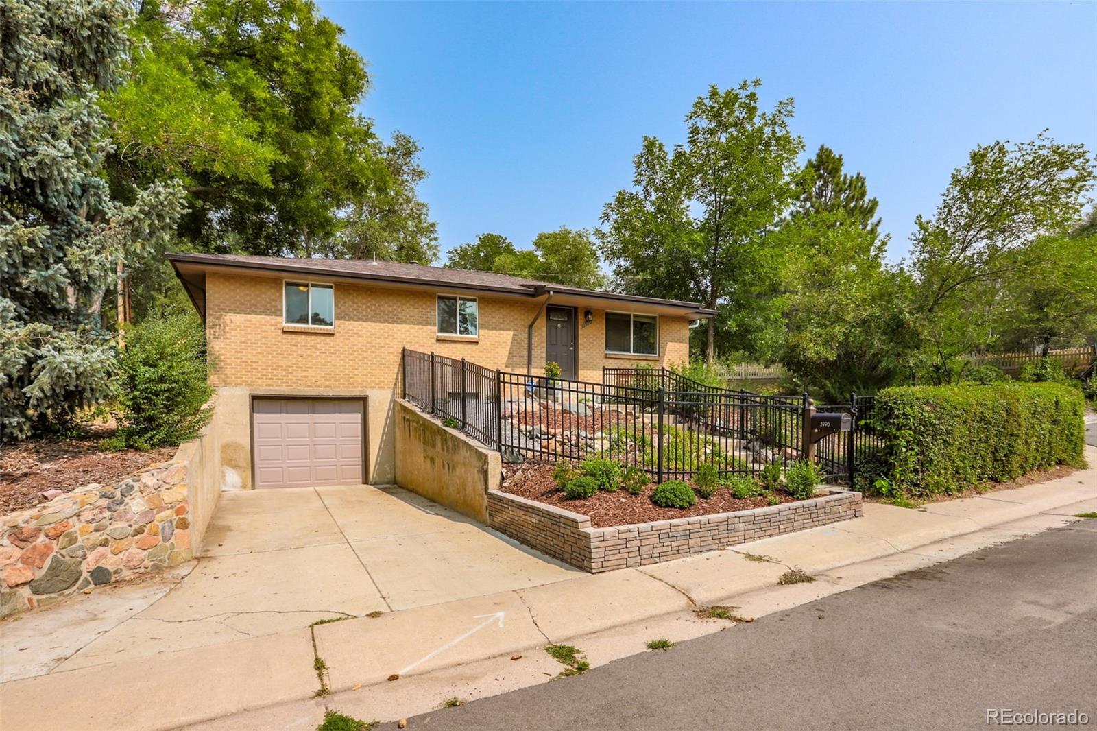 MLS Image #2 for 3990 s galapago street,englewood, Colorado