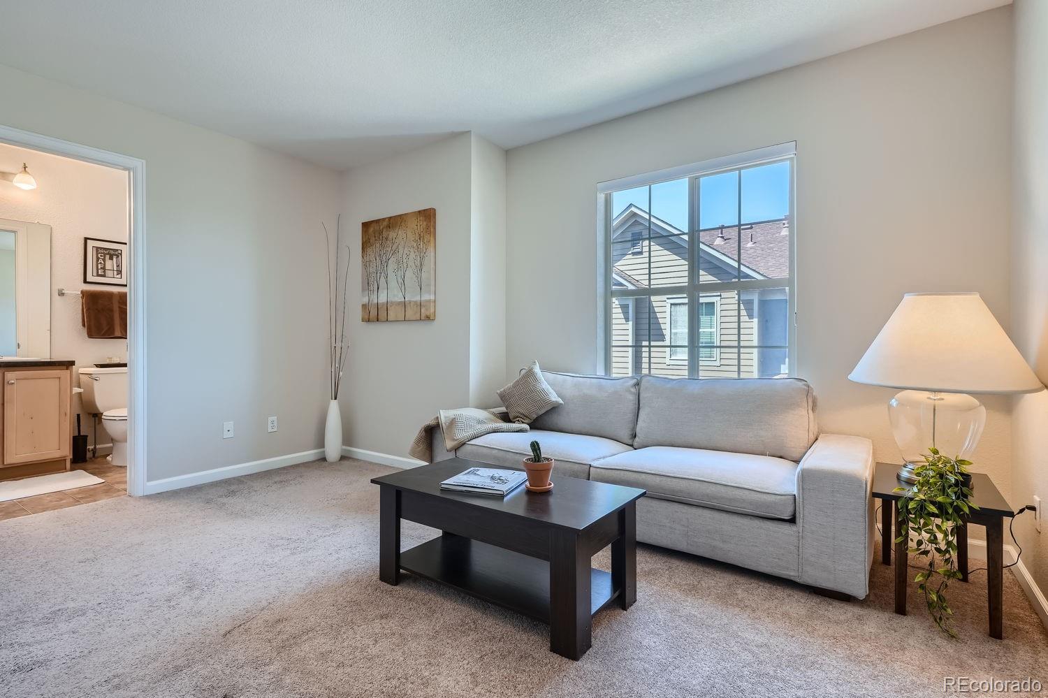 MLS Image #16 for 7352 e 7th avenue,denver, Colorado