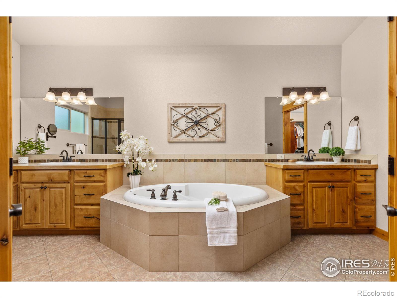 MLS Image #15 for 5083  georgetown drive,loveland, Colorado