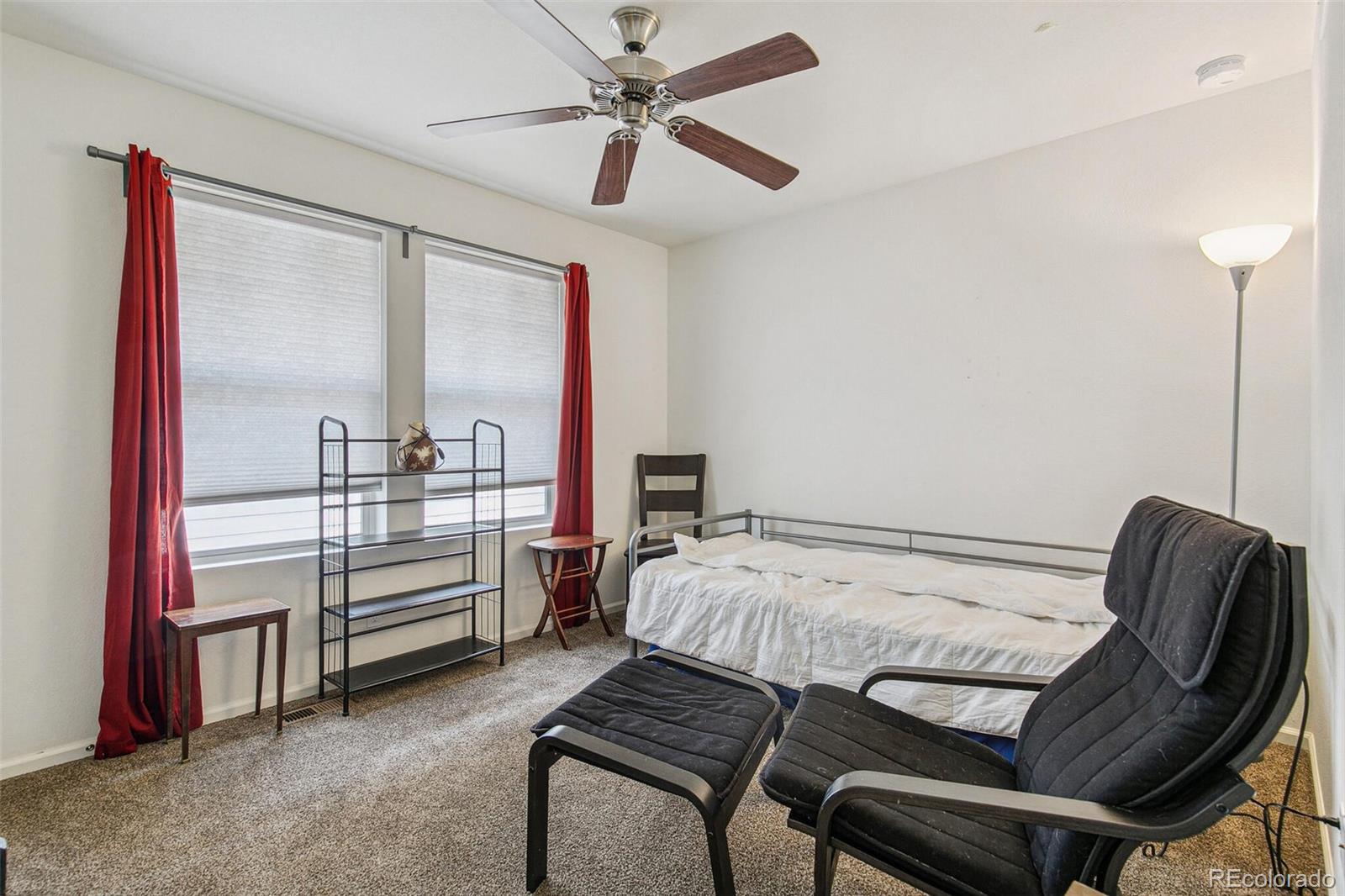 MLS Image #20 for 8542 e 49th place,denver, Colorado