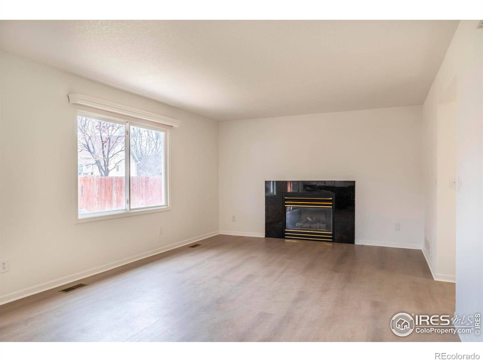 MLS Image #11 for 1291 w 45th street,loveland, Colorado