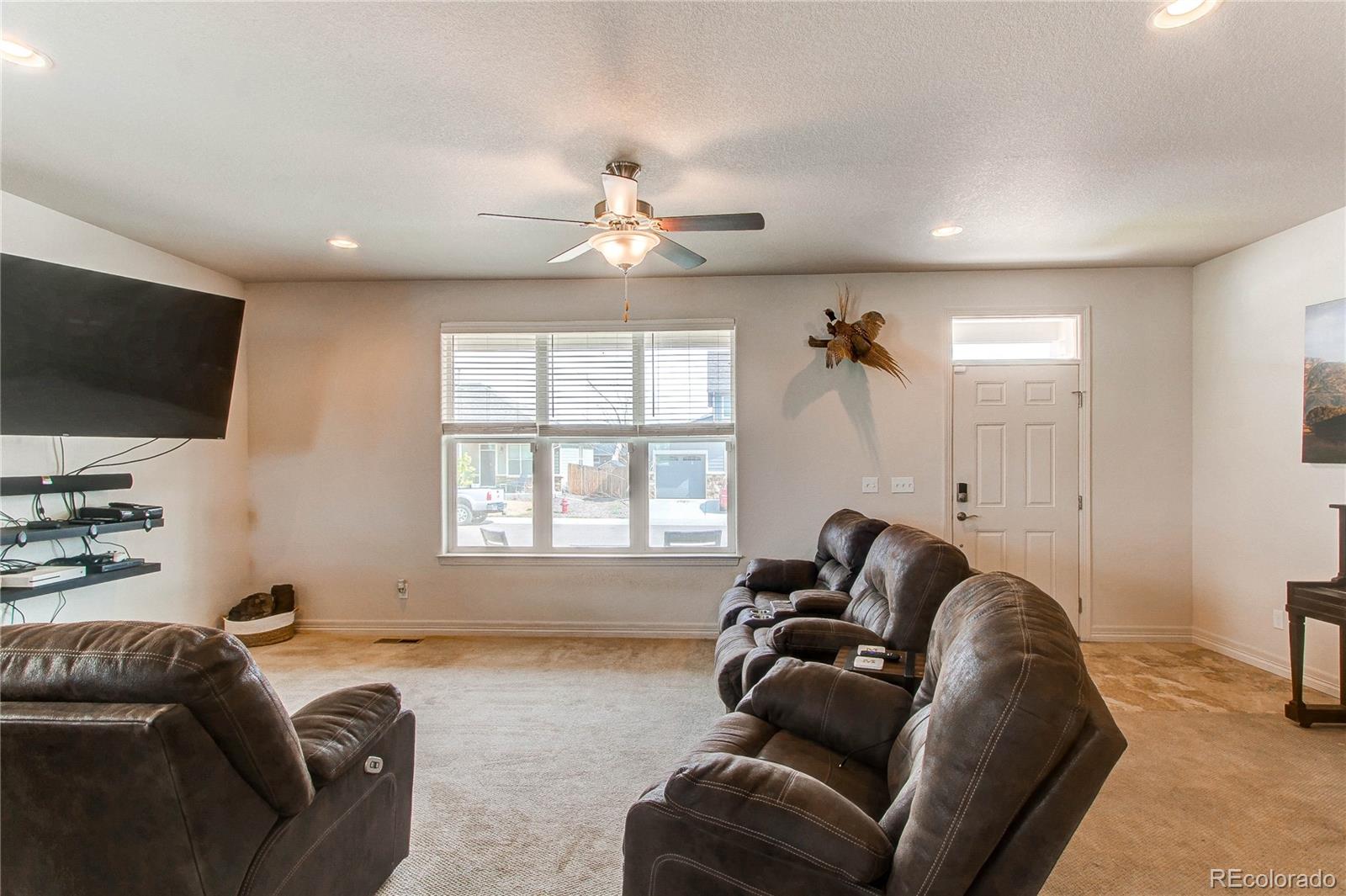 MLS Image #6 for 56658 e 22nd place,strasburg, Colorado