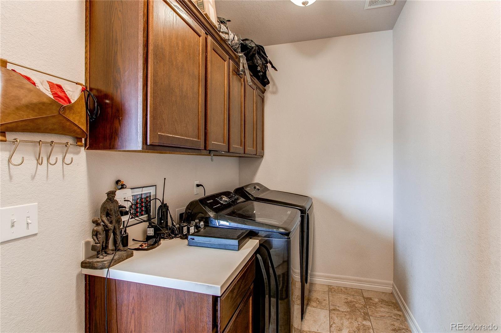 MLS Image #9 for 56658 e 22nd place,strasburg, Colorado