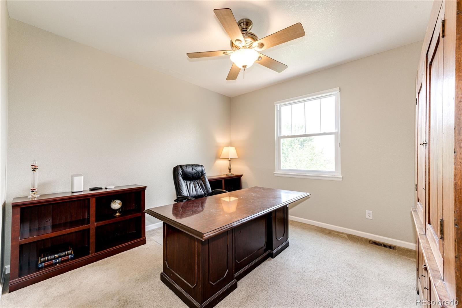 MLS Image #18 for 24601 e ontario drive,aurora, Colorado