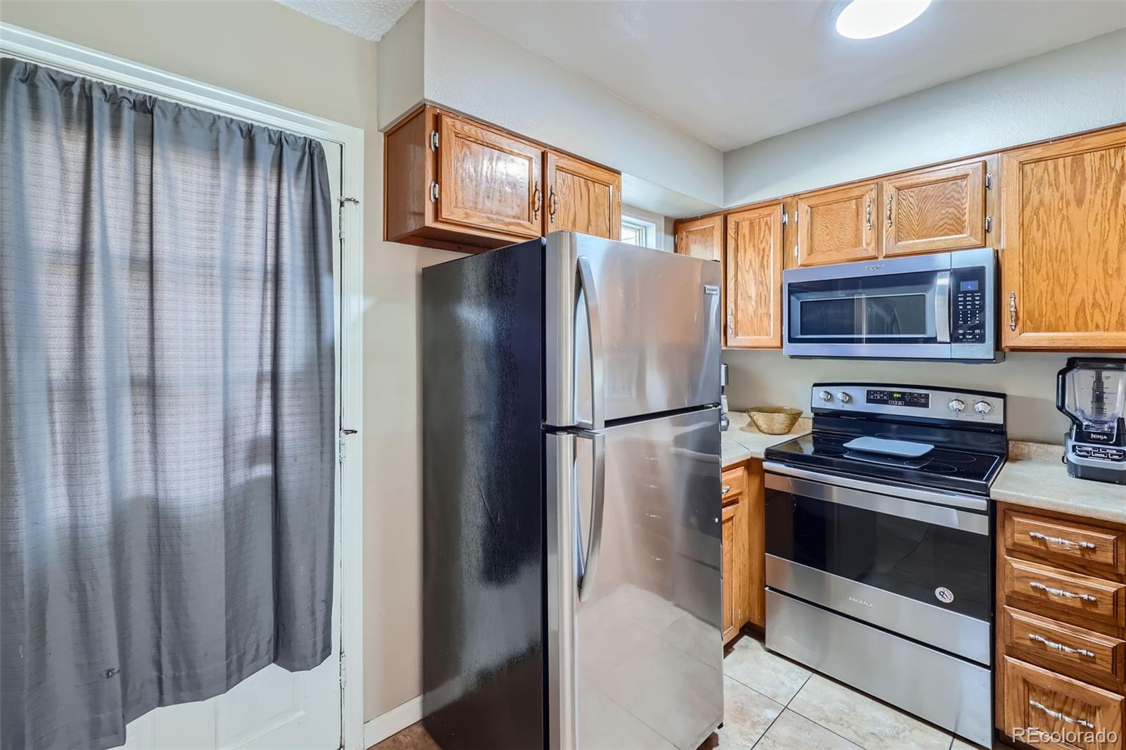 MLS Image #4 for 14324 e hawaii circle,aurora, Colorado