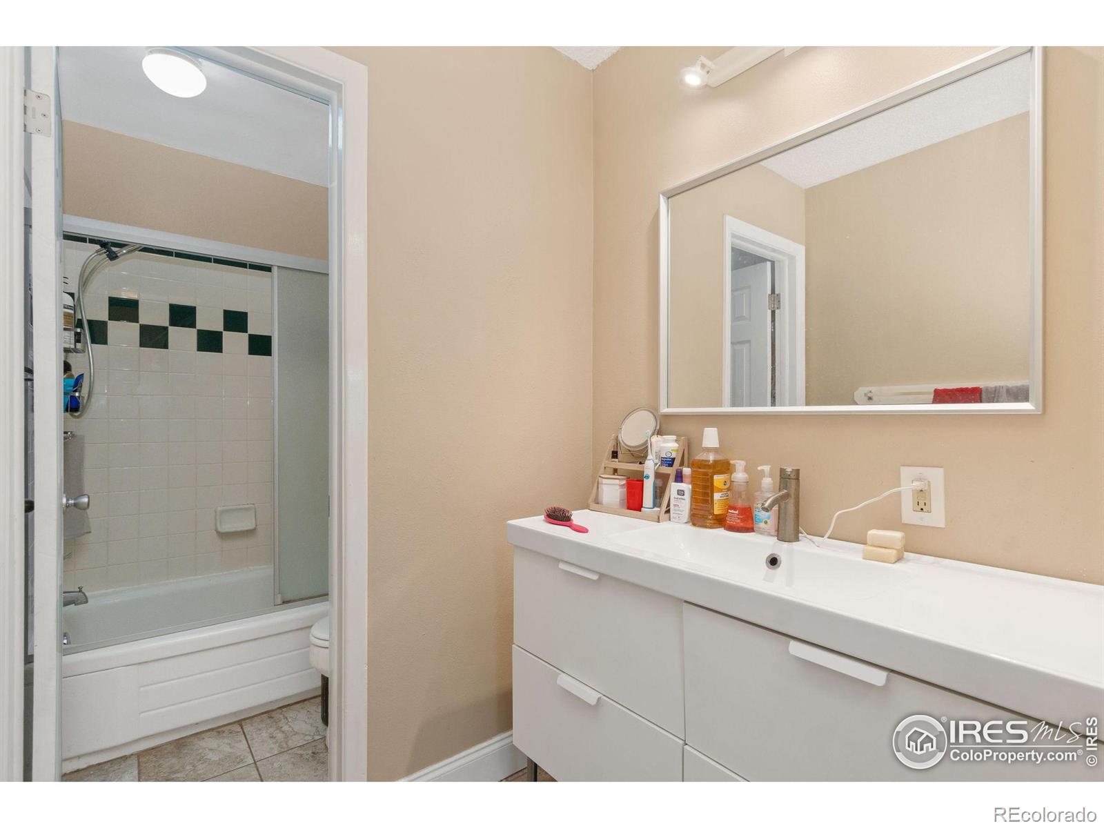 MLS Image #21 for 3300  madison avenue,boulder, Colorado