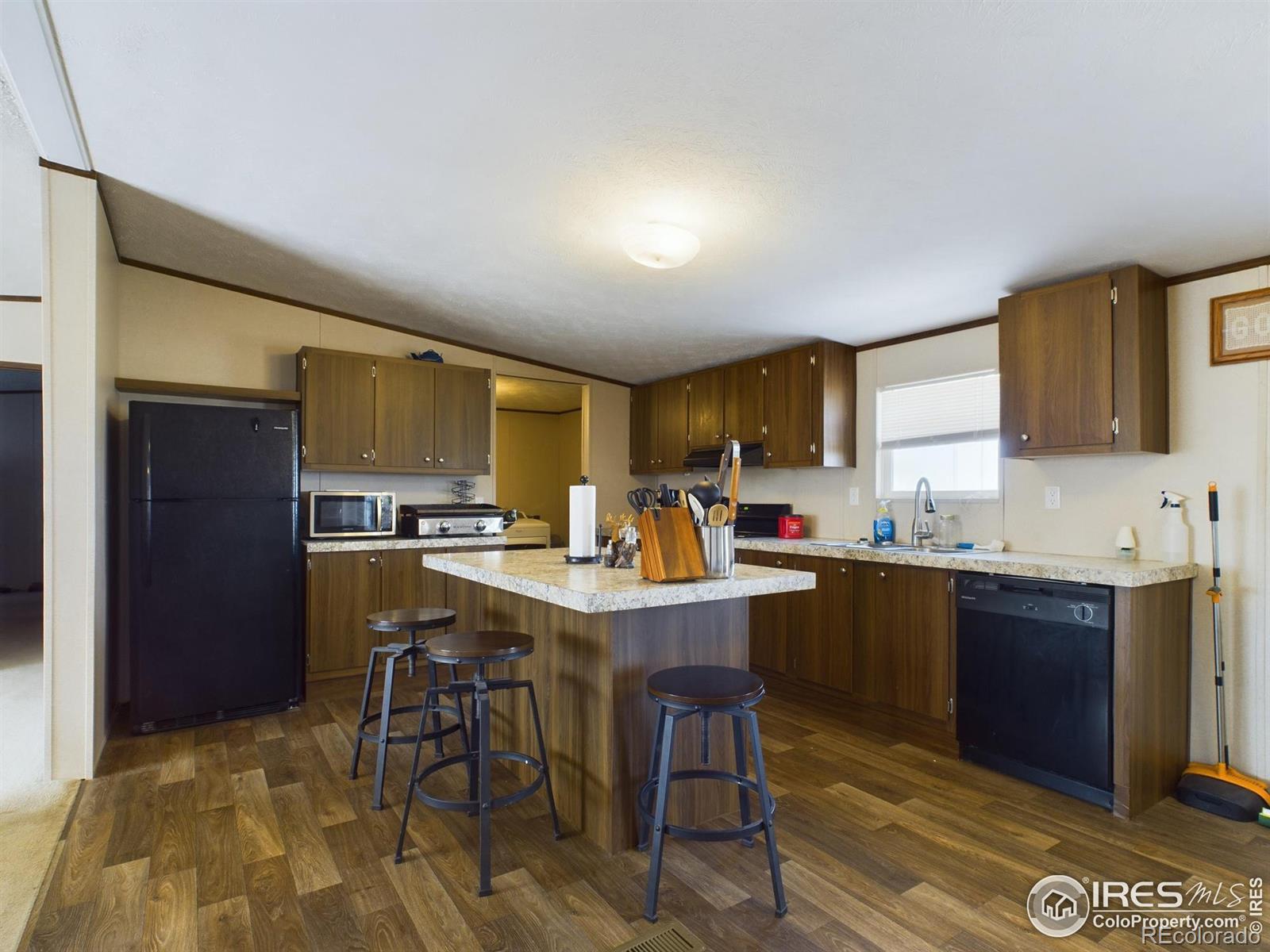 MLS Image #8 for 37632  county road 18 ,roggen, Colorado