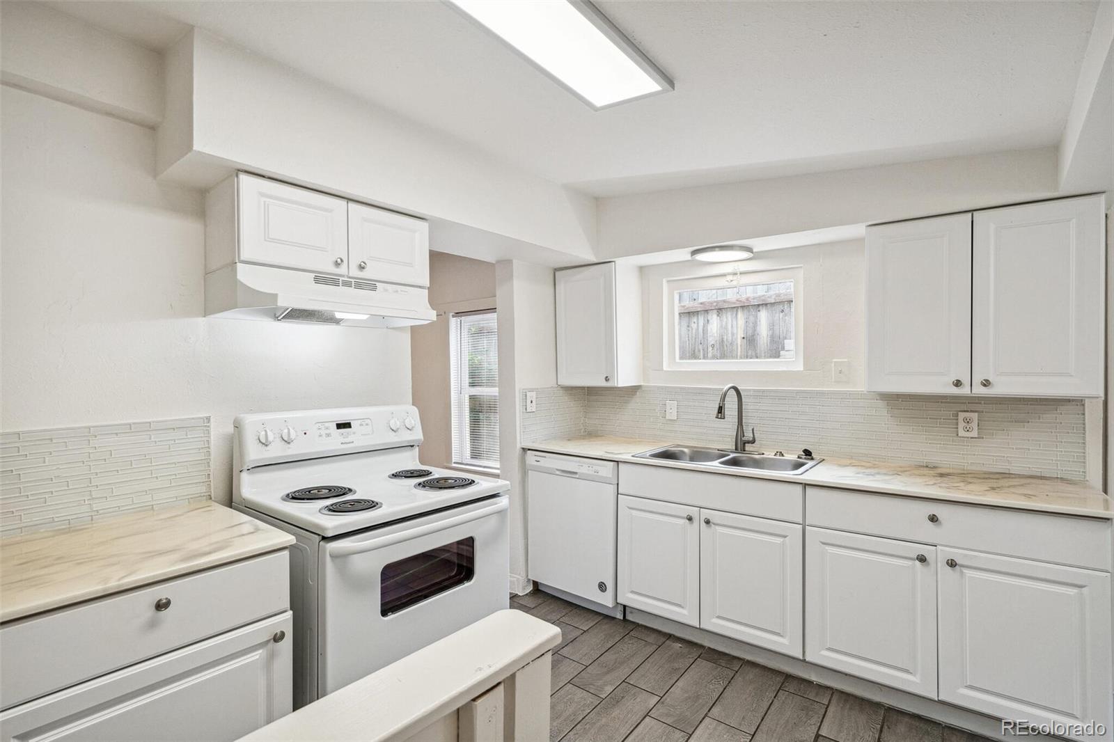 MLS Image #4 for 25  newton street,denver, Colorado