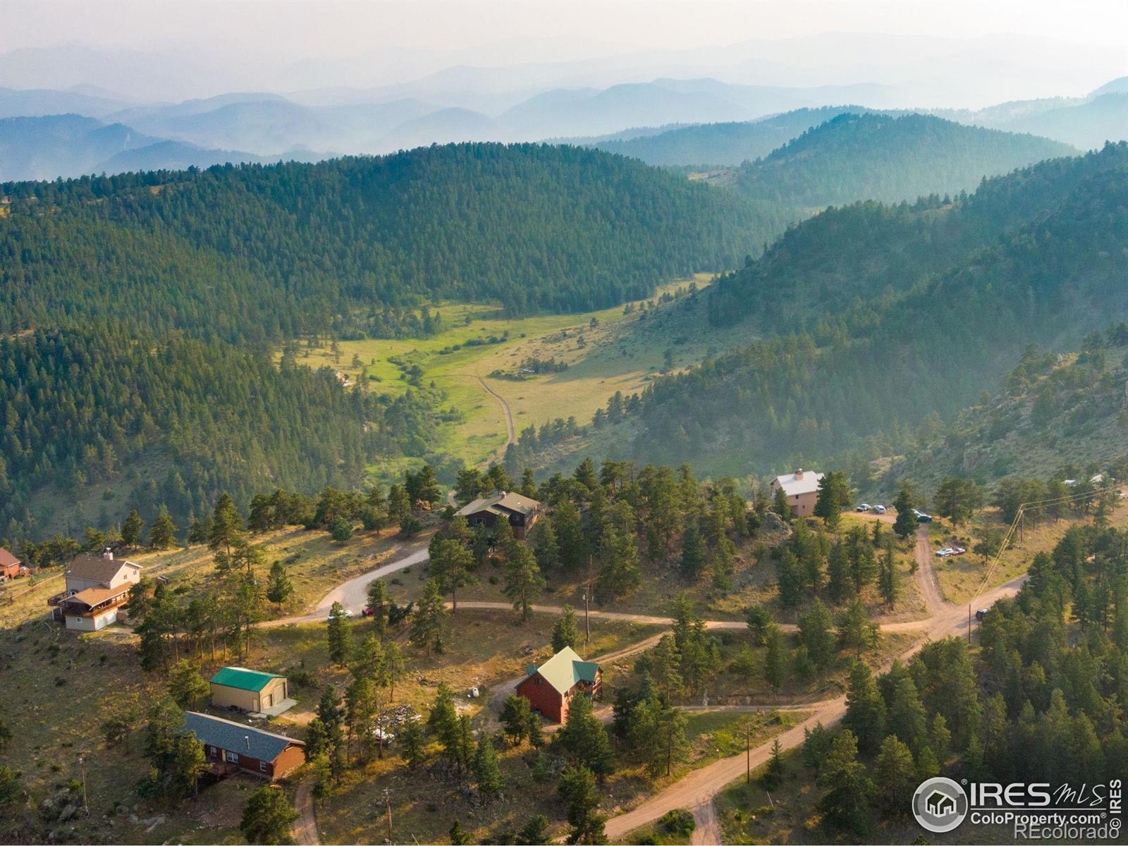 MLS Image #14 for 679  mount massive drive,livermore, Colorado