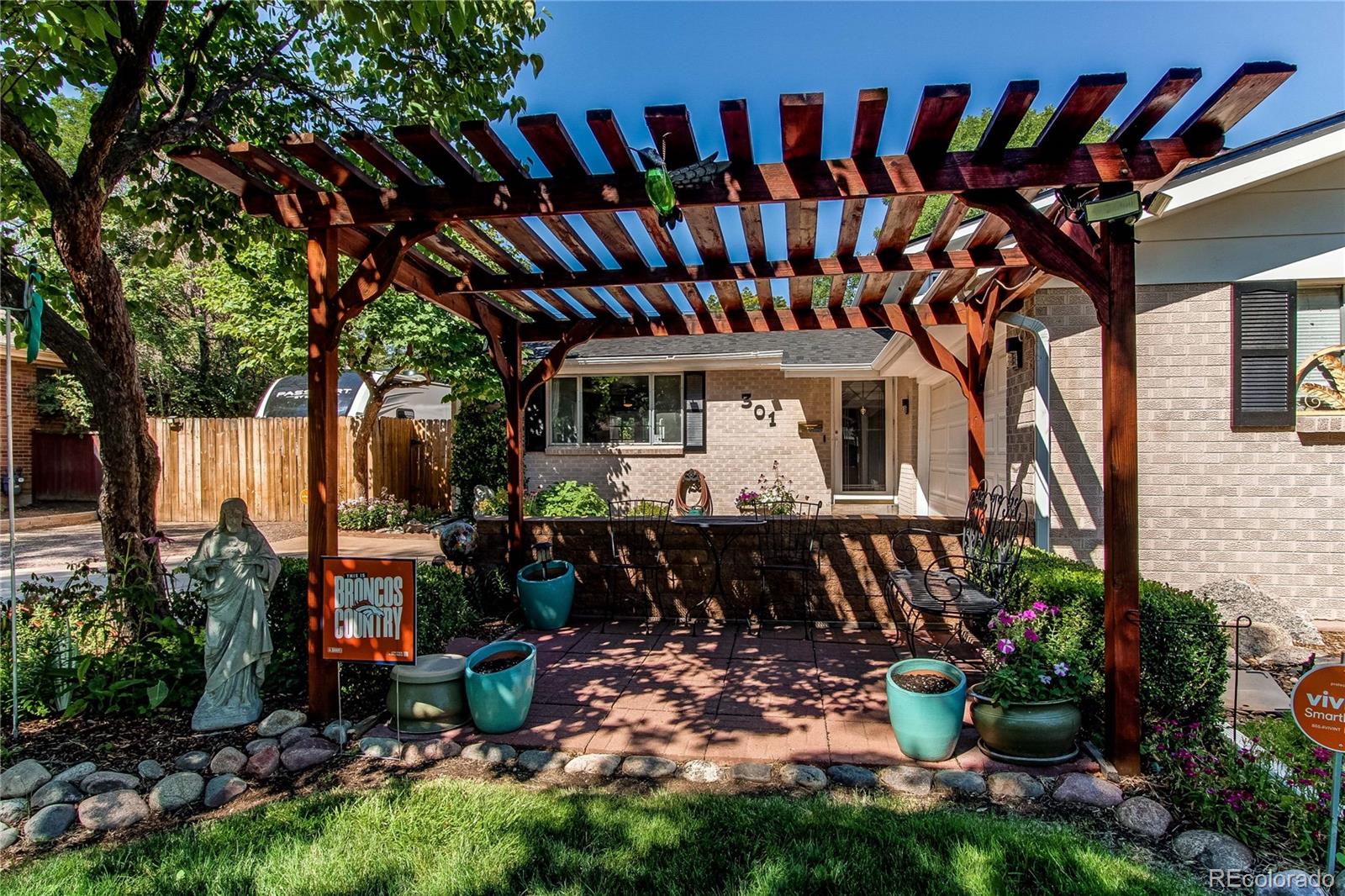 MLS Image #4 for 301  scranton street,aurora, Colorado