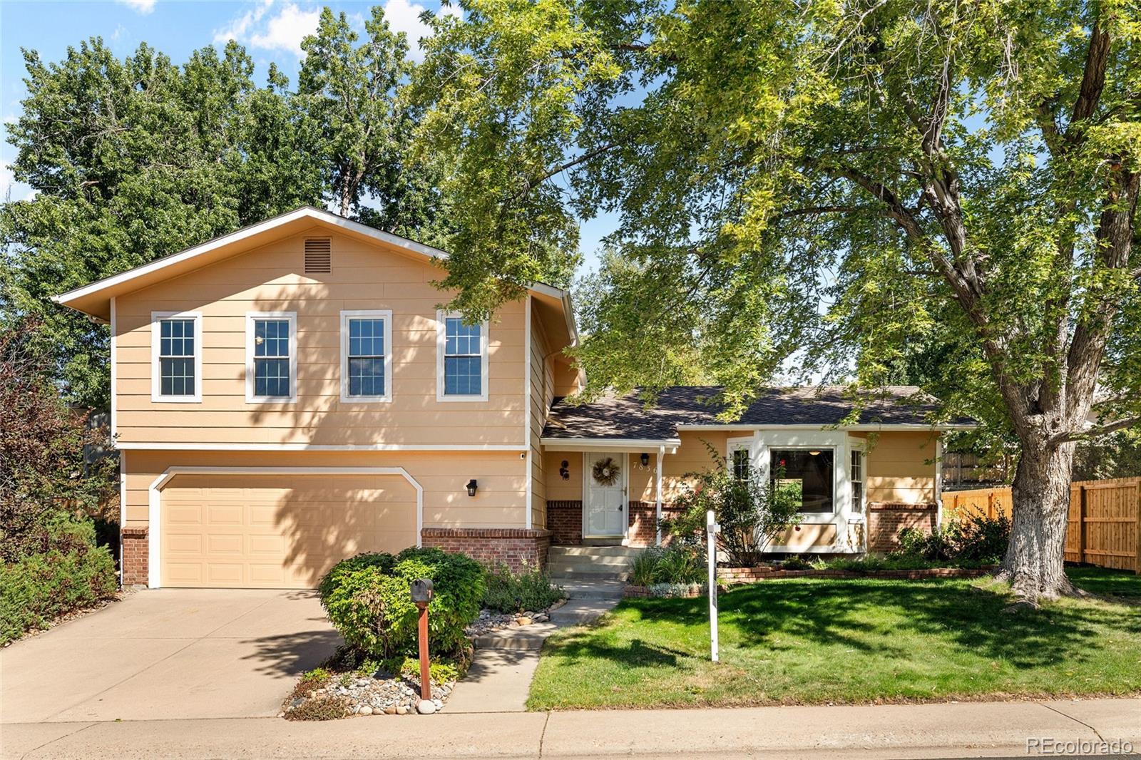 MLS Image #0 for 7836 s niagara way,centennial, Colorado