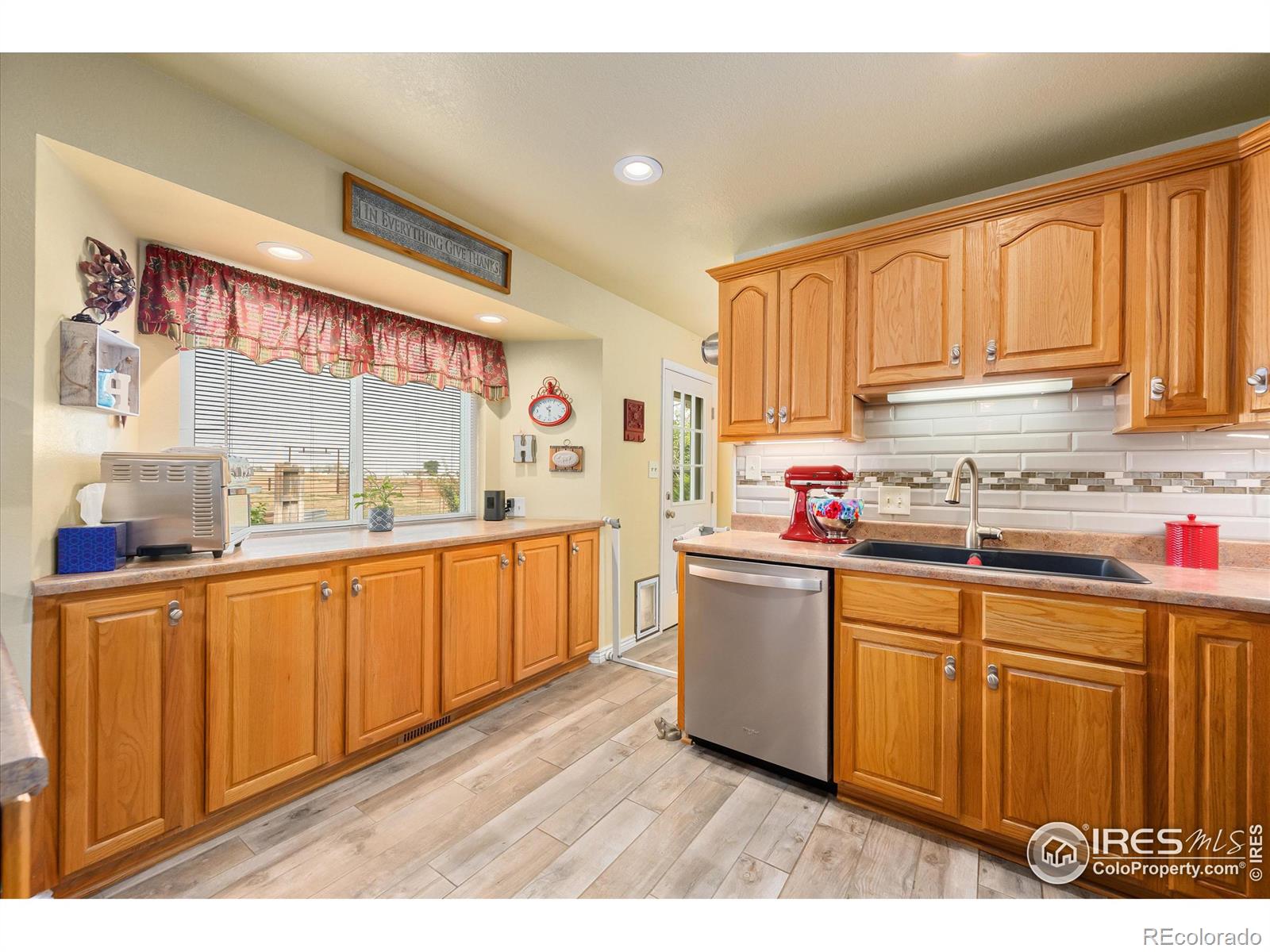 MLS Image #13 for 11751  orleans circle,commerce city, Colorado