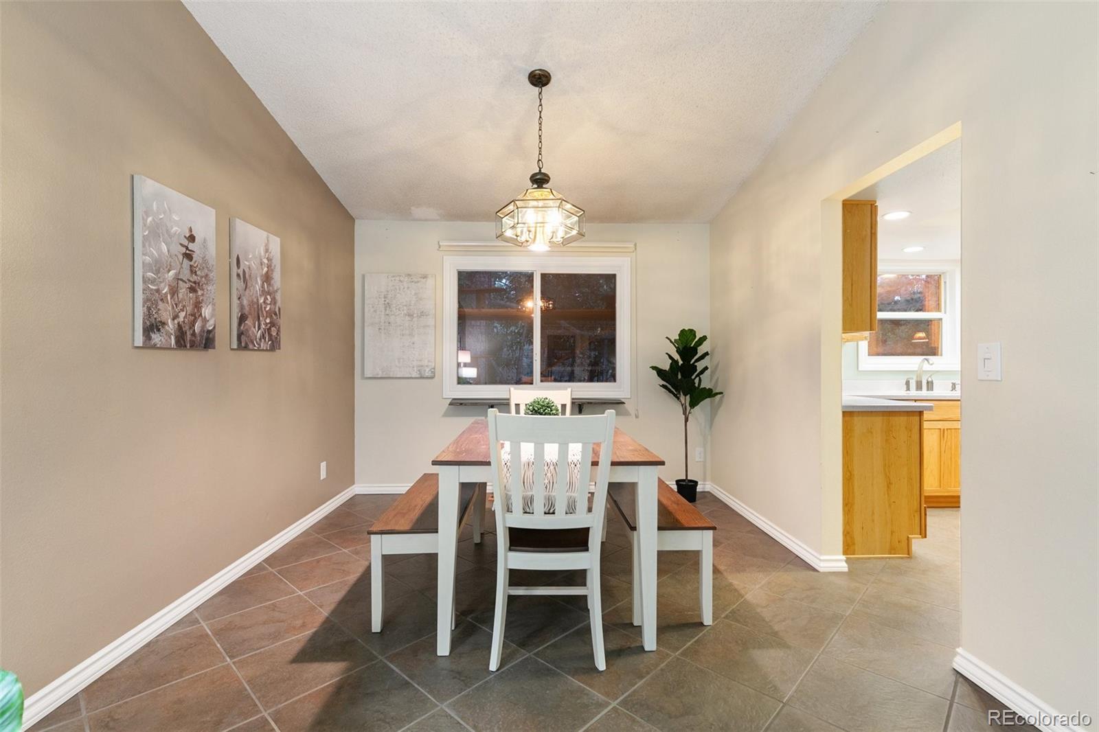 MLS Image #8 for 7415  wynwood terrace,colorado springs, Colorado