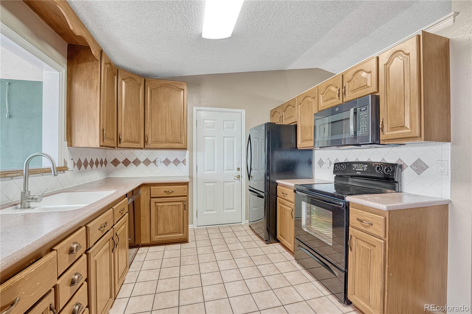 MLS Image #9 for 2234  ptarmigan lane,colorado springs, Colorado