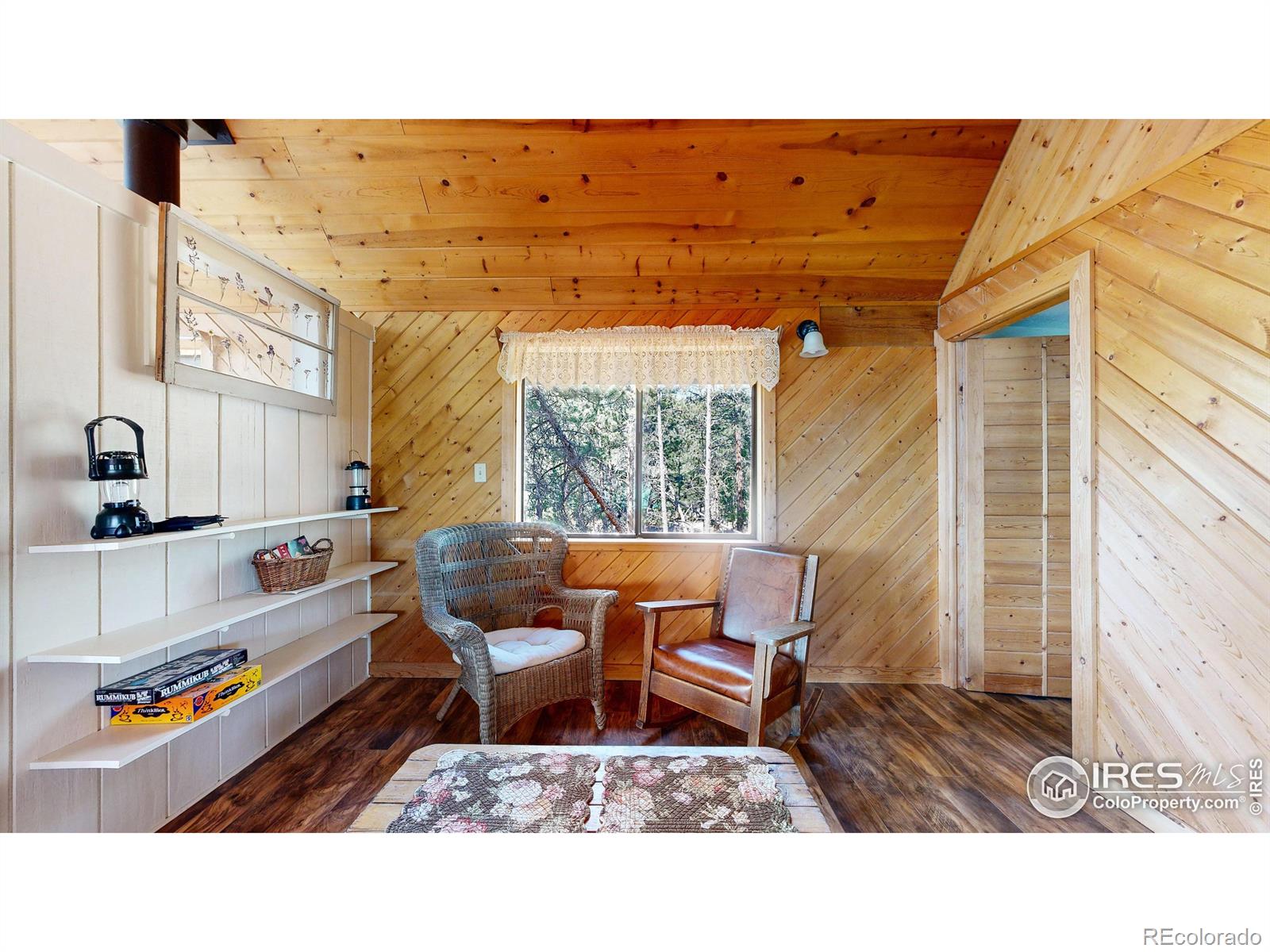 MLS Image #10 for 76  cairn court,drake, Colorado