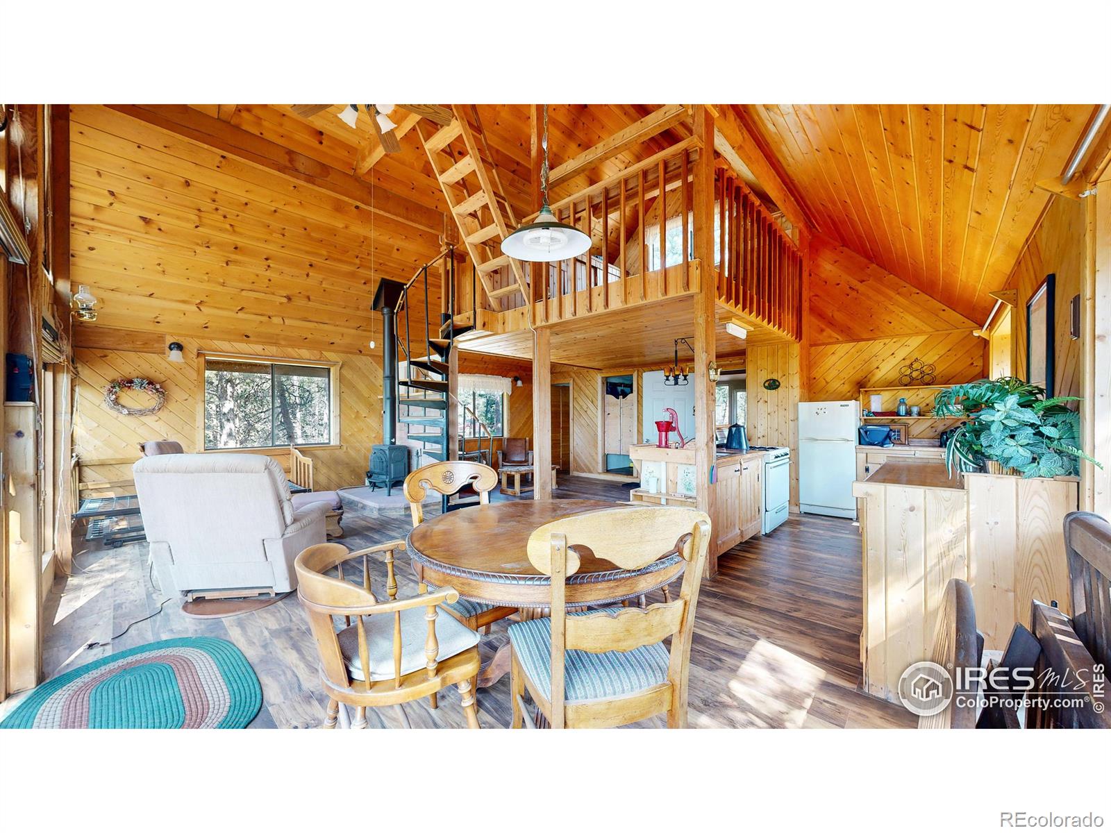 MLS Image #9 for 76  cairn court,drake, Colorado