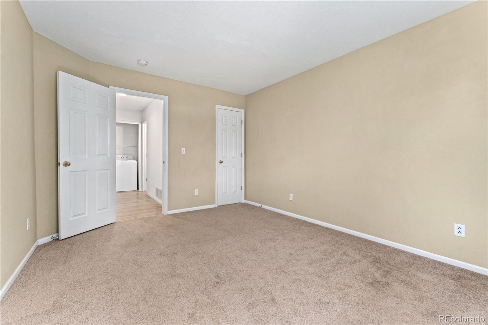 MLS Image #26 for 9612 e arkansas place,denver, Colorado