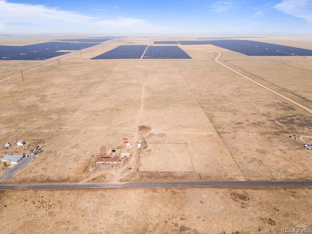 MLS Image #10 for 2912  40th lane ,avondale, Colorado