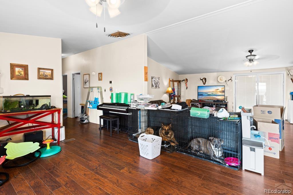 MLS Image #13 for 2912  40th lane ,avondale, Colorado