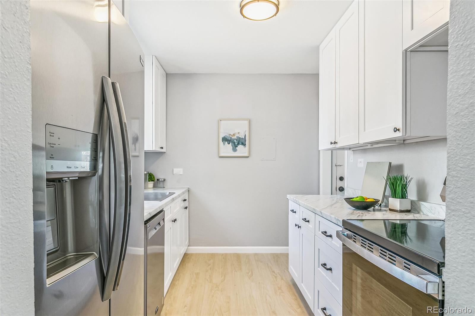 MLS Image #14 for 1255 s vrain street,denver, Colorado