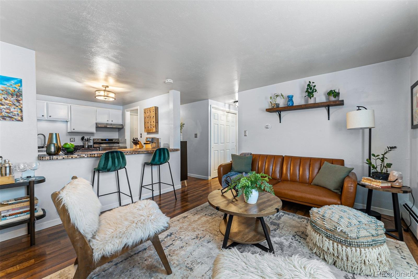 MLS Image #4 for 801 n pennsylvania street 207,denver, Colorado