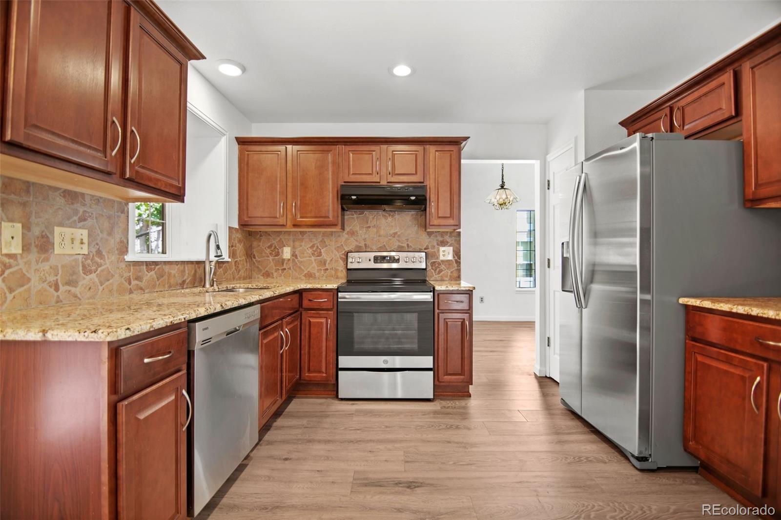 MLS Image #8 for 2361 s gray drive,lakewood, Colorado