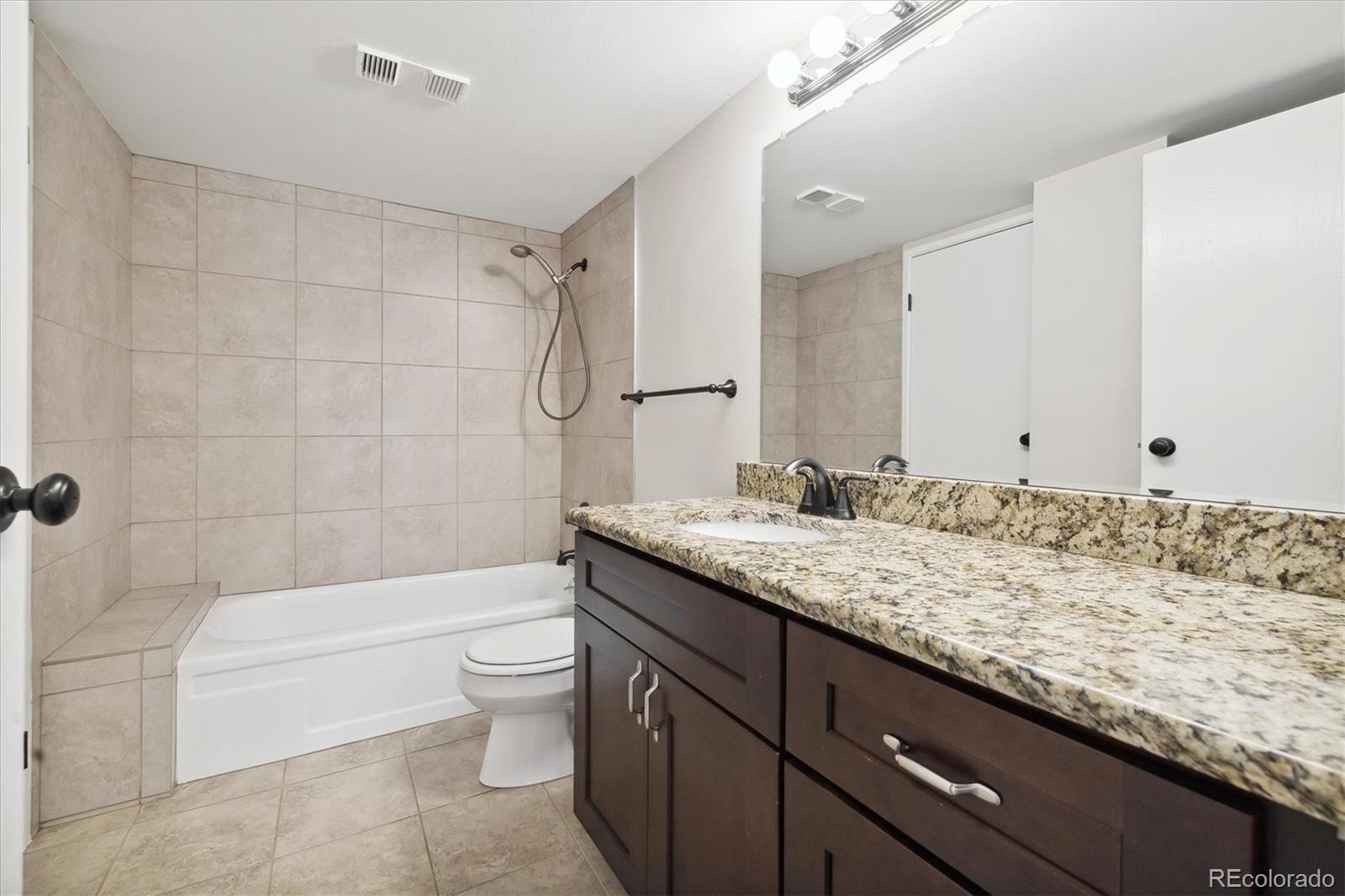 MLS Image #5 for 14390 e marina drive 208,aurora, Colorado