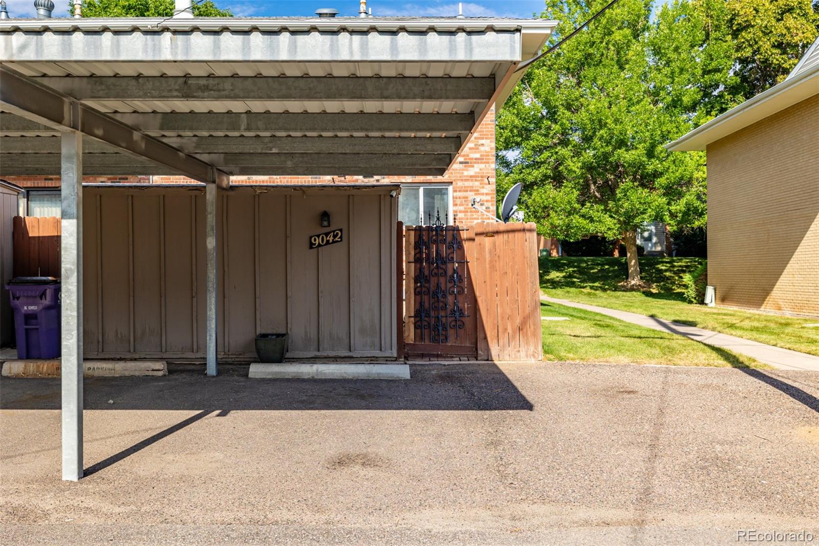 MLS Image #27 for 9042 e lehigh avenue,denver, Colorado