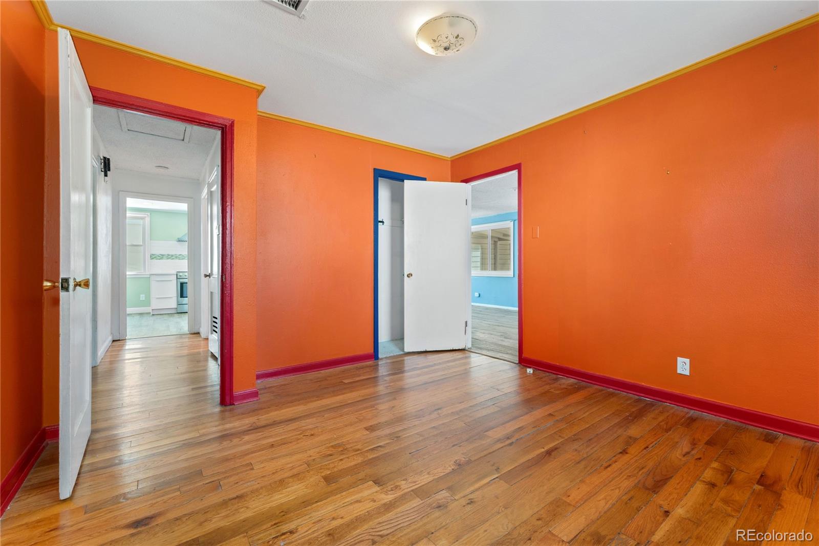 MLS Image #17 for 2061 s king street,denver, Colorado