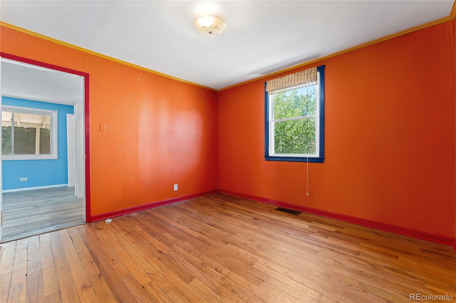 MLS Image #19 for 2061 s king street,denver, Colorado