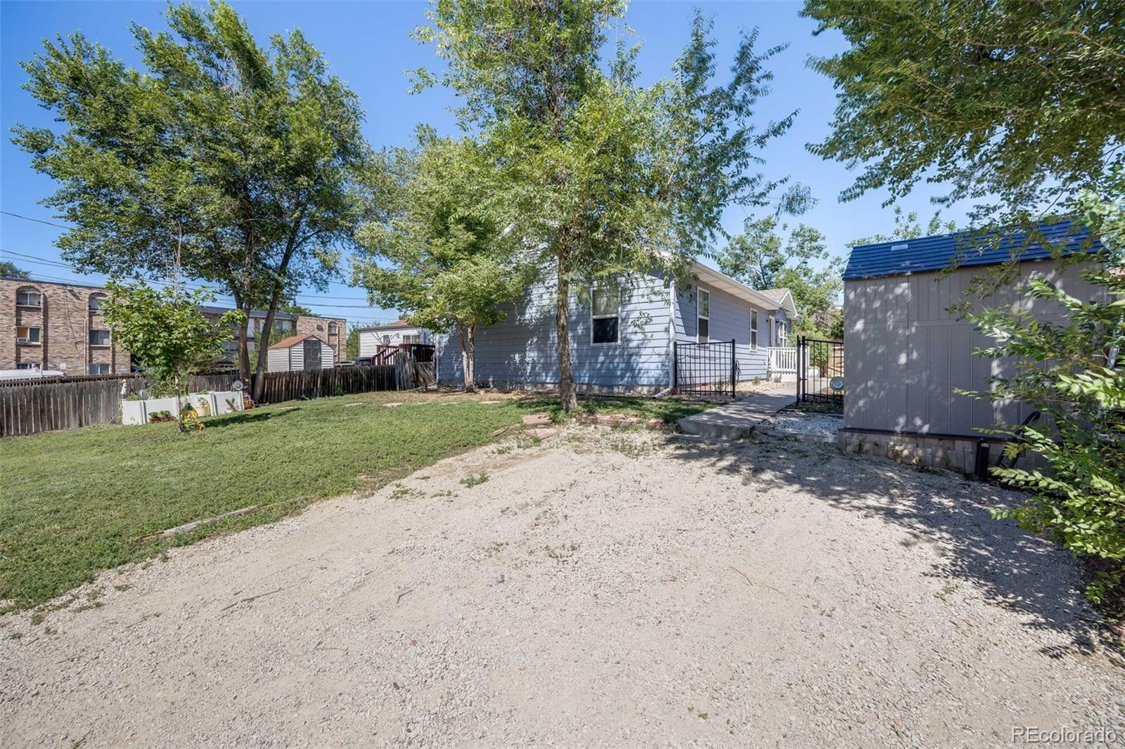 MLS Image #26 for 1181  yosemite street,denver, Colorado